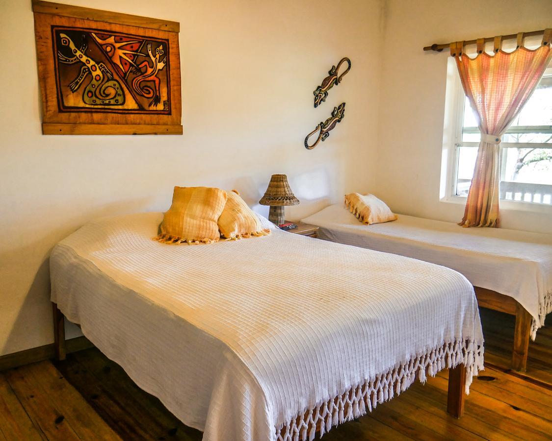 Hotel Posada Las Orquideas,Вест-Энд Экстерьер фото