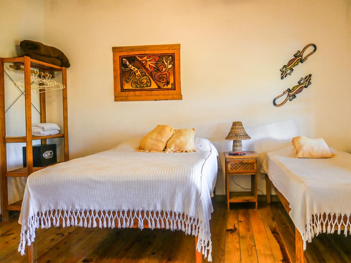 Hotel Posada Las Orquideas,Вест-Энд Экстерьер фото