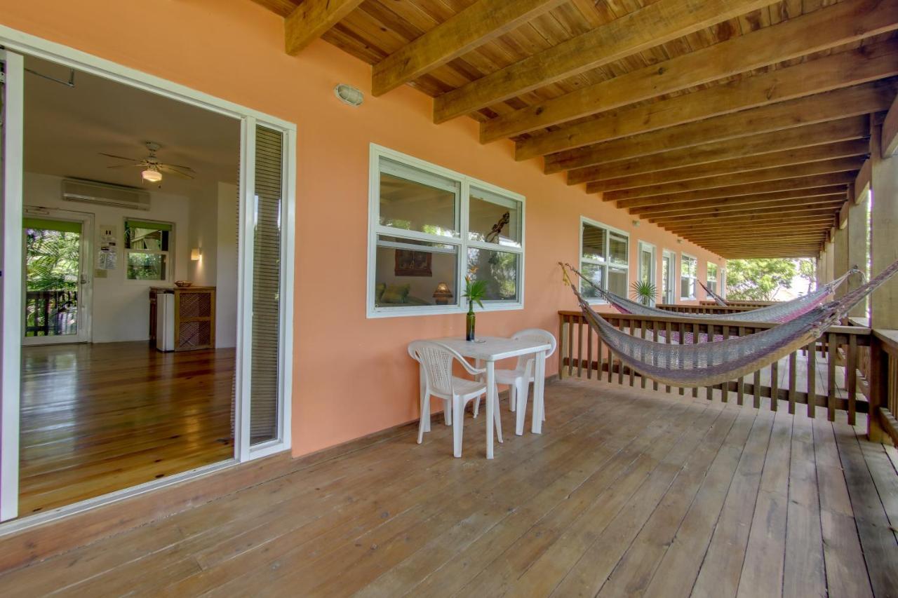 Hotel Posada Las Orquideas,Вест-Энд Экстерьер фото